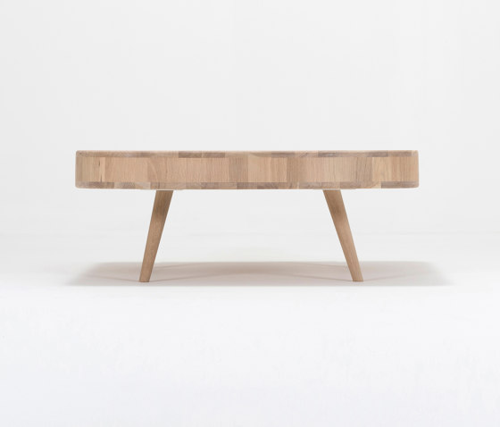 Ena coffee table | 90x90 | Tavolini bassi | Gazzda