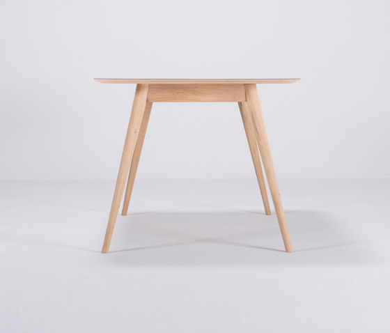 Stafa table | 140x90 | Linoleum | Dining tables | Gazzda