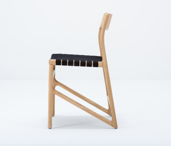 Fawn chair | Chaises | Gazzda