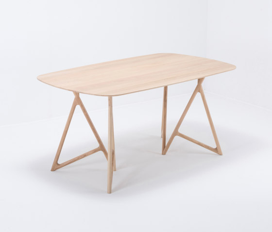 Koza table | 160x90 | oak | Esstische | Gazzda