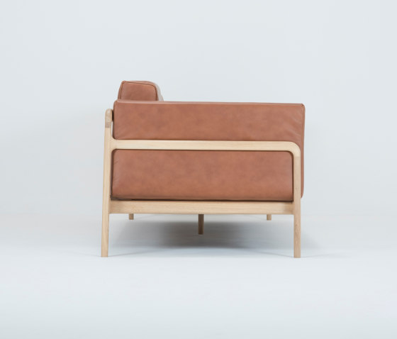 Fawn sofa | 3 plus seater | Sofas | Gazzda