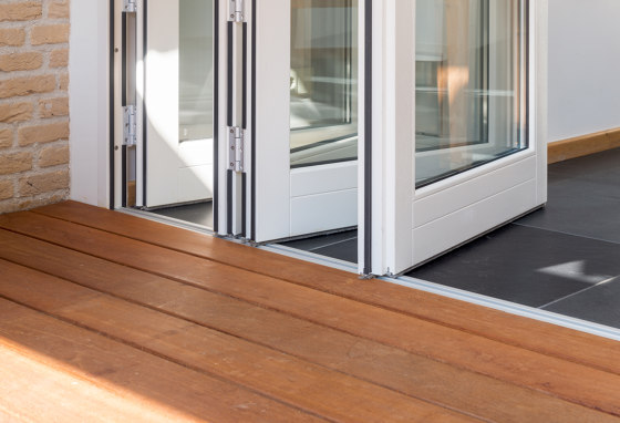 Glas-Faltwand | Woodline | Fenstertypen | Solarlux