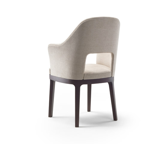 Judit | Chairs | Flexform