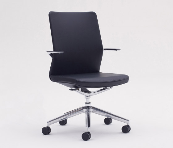 Linq | Chairs | Davis Furniture