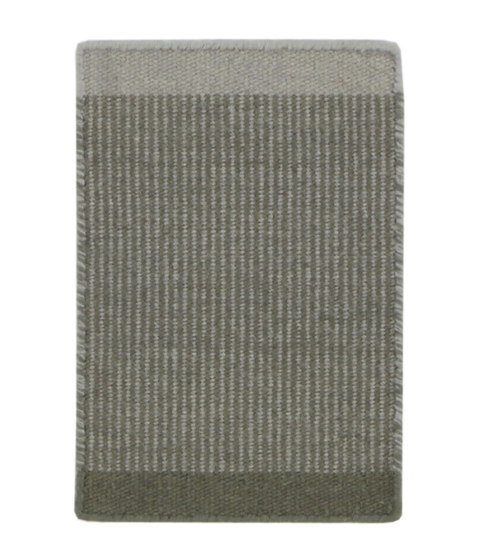 Stripe - 0L14 | Formatteppiche | Kvadrat