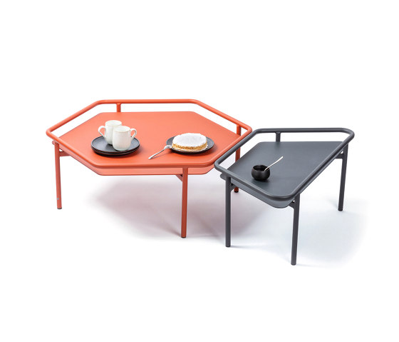 Hive | Hexagonal Table | Couchtische | EGO Paris