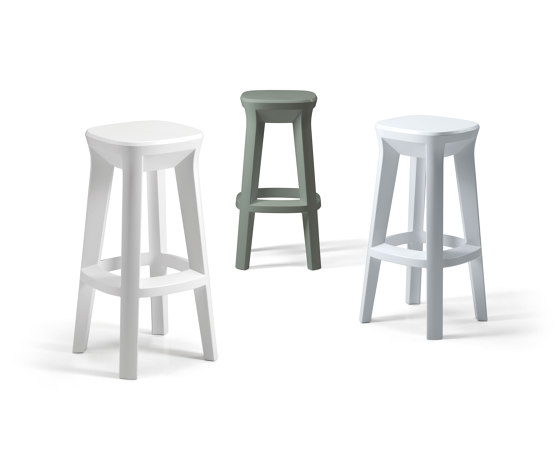 Frozen | Square Stool | Taburetes de bar | PLUST