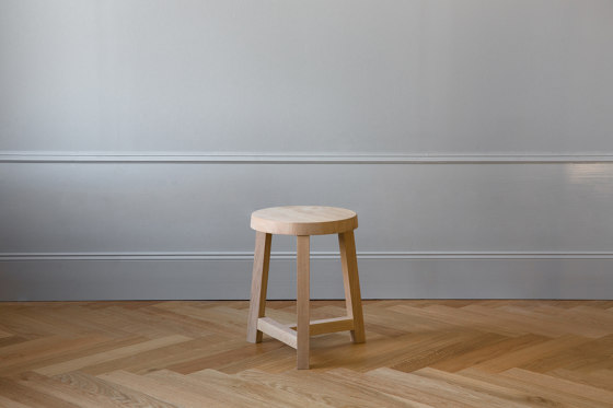 Lonna stool | Oak | Tabourets | Made by Choice