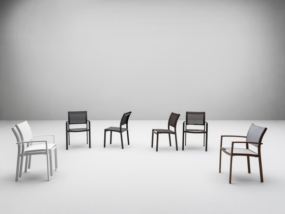 Victor armchair | Chairs | Varaschin