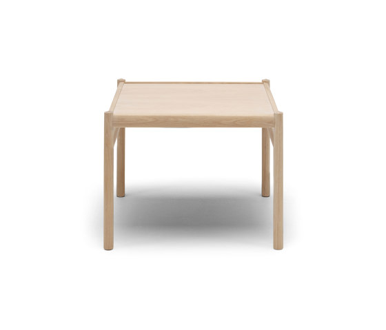 OW449 | Colonial Coffee Table | 60x60 | Tables basses | Carl Hansen & Søn