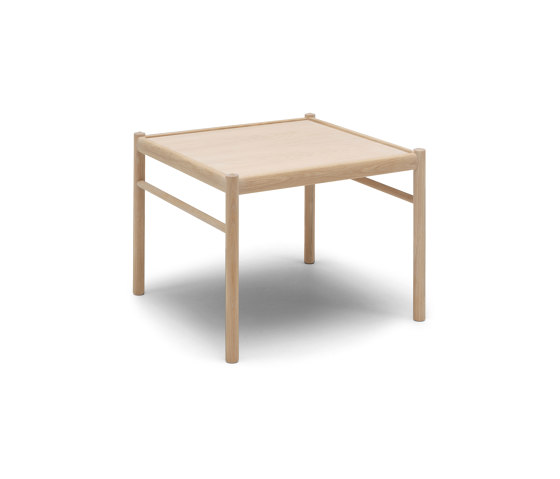 OW449 | Colonial Coffee Table | 60x60 | Tables basses | Carl Hansen & Søn