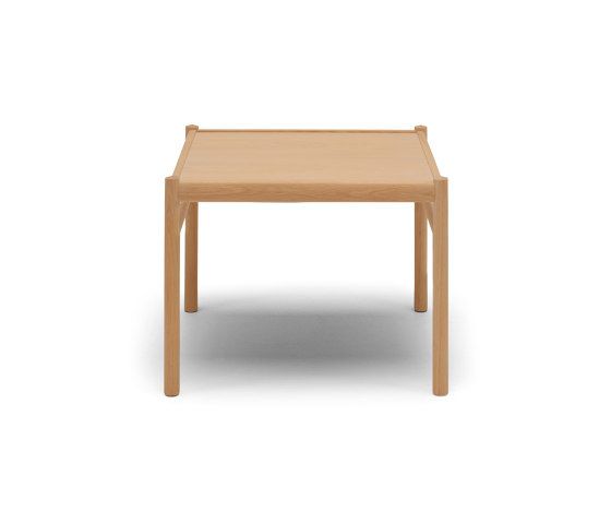 OW449 | Colonial Coffee Table | 60x60 | Coffee tables | Carl Hansen & Søn