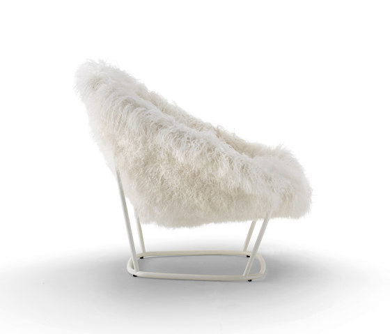 Katrin Poltrona - Versione con struttura e pelliccia bianche | Poltrone | ARFLEX
