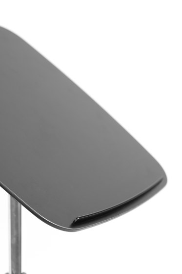 Cross table | Beistelltische | Johanson Design