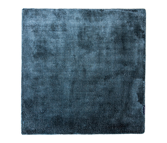 Space 89 Viscose dark blue & white | Alfombras / Alfombras de diseño | kymo