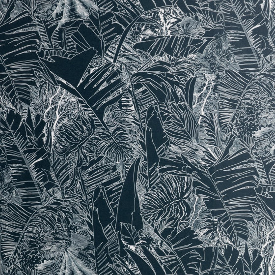 Jungle | White on black wallpaper | Wandbeläge / Tapeten | Petite Friture