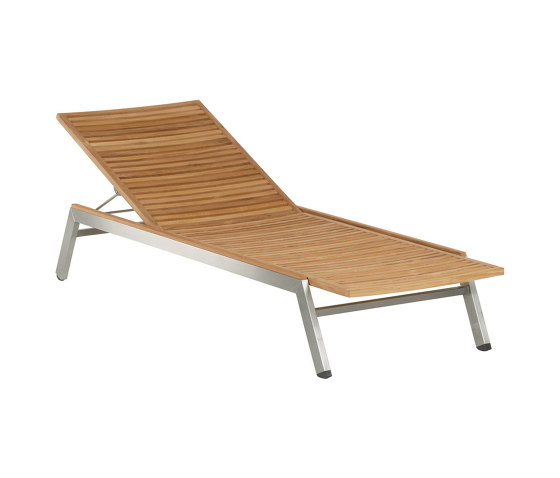 Equinox Lounger with Teak Seat & Back (Optional cushion code: 800006) | Sun loungers | Barlow Tyrie