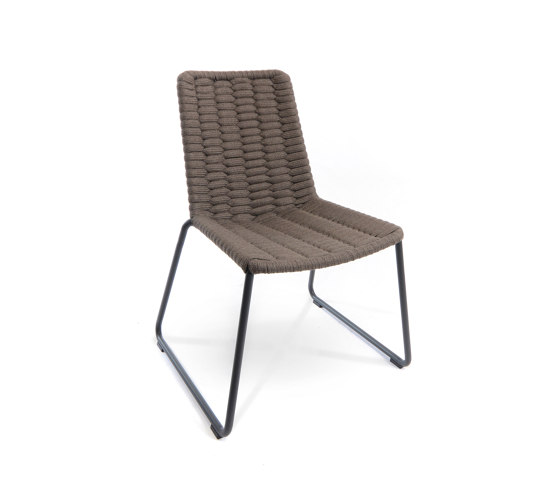 Wing Sidechair | Chairs | Fischer Möbel