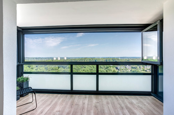 Balcony glasing SL 60e | Cerramientos para terrazas / aleros | Solarlux