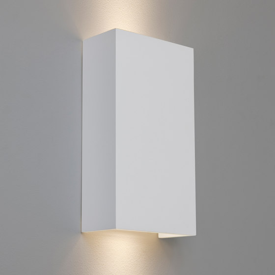 Pella 190 | Plaster | Lampade parete | Astro Lighting
