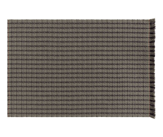 Garden Layers Rug Checks green | Alfombras / Alfombras de diseño | GAN