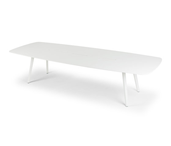 Wing | Contract tables | True Design