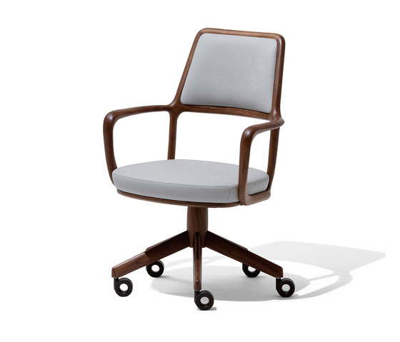 Baron Small armchair with castors | Chairs | Giorgetti