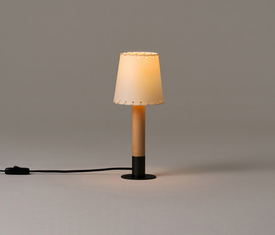 Básica Mínima | Table Lamp | Table lights | Santa & Cole