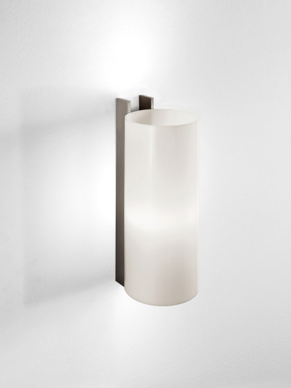 TMM Metálico | Wall Lamp by Santa & Cole | Wall lights