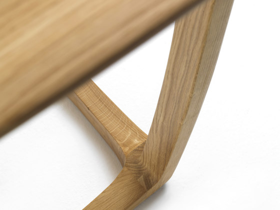 Bungalow Bar Table Wood | Stehtische | Riva 1920