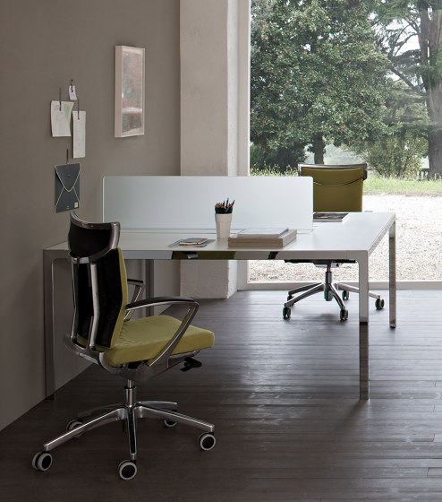 Uniqa | Office Chair | Office chairs | Estel Group