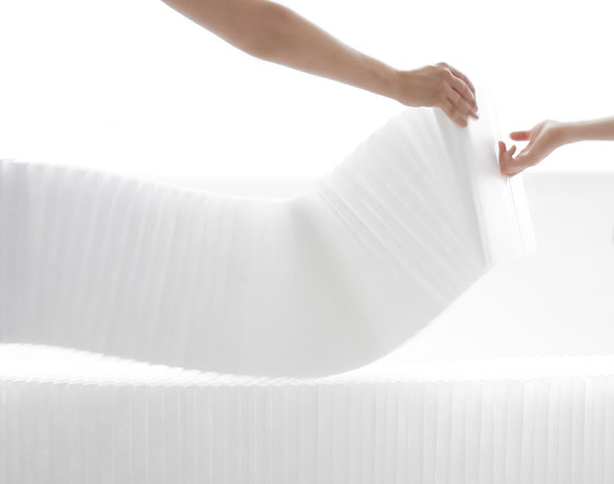 textile softblock | modular acoustic room divider | Privacy screen | molo