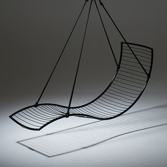 Curve Wave Lounger Swing Chair | Columpios | Studio Stirling