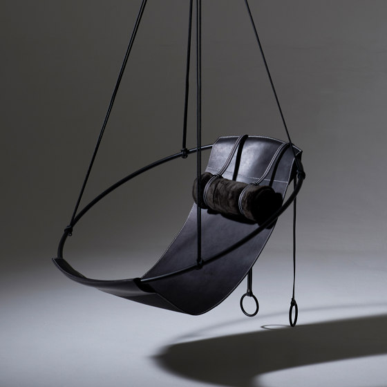 Sling Hanging Chair - Thick Leather Black | Dondoli | Studio Stirling