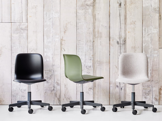 SixE SWIVEL SIDE CHAIR | Chaises | HOWE