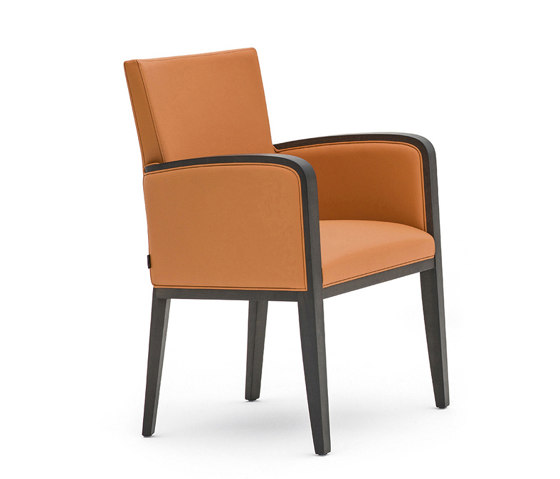 Logica 00931 | Chairs | Montbel