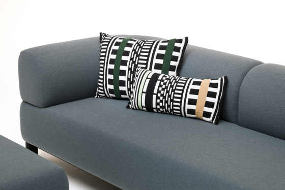 Stripes Cushion L | Kissen | Karimoku New Standard