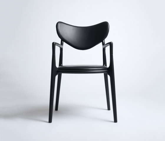 Salon Chair Beech / Black | Stühle | Ro Collection