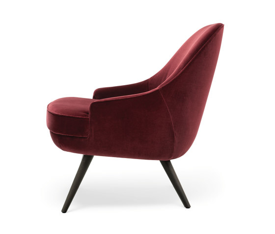 375 Armchair | Poltrone | Walter K.