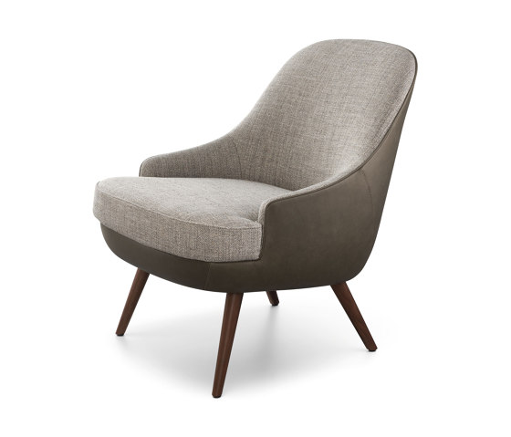 375 Armchair | Poltrone | Walter K.