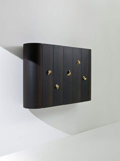 Collectionist | 
Kommode | Sideboards / Kommoden | Laurameroni