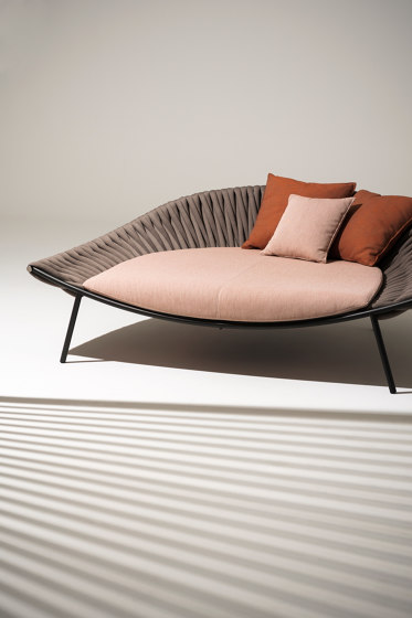 ARENA 001 Daybed | Sun loungers | Roda