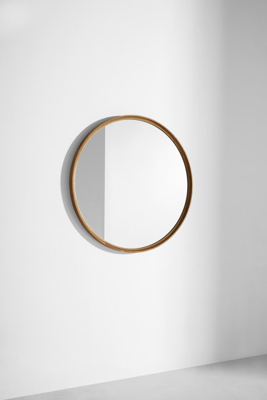 Mirror | Round Mirror with hard fumed solid oak frame | Spiegel | District Eight