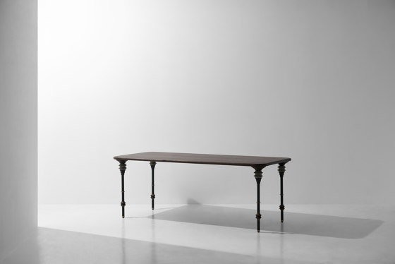 Kimbell Dining Table | Esstische | District Eight