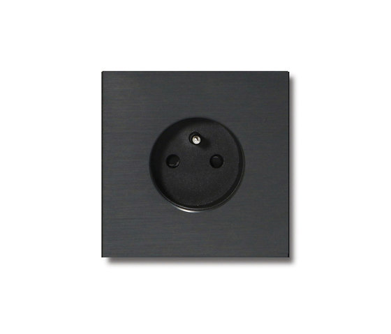 Power outlet - brushed volcanic grey - 1-gang | Prese Schuko | Basalte