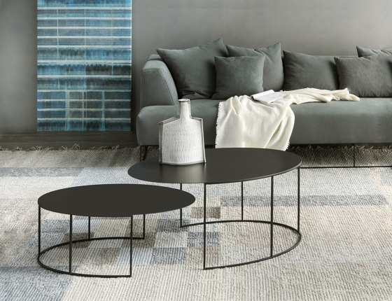 Slim Irony Oval | Coffee tables | ZEUS