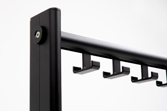 Round20 Alu coat rack | Appendiabiti | Cascando