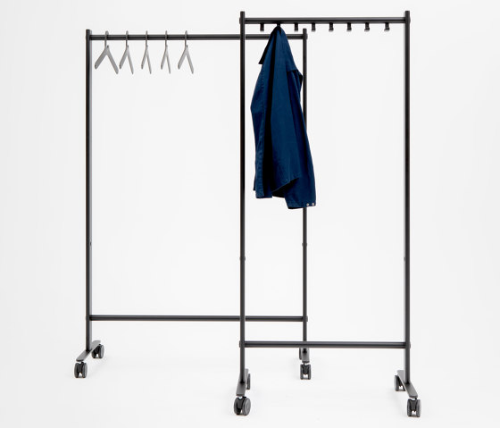 Round20 Alu coat rack | Garderoben | Cascando