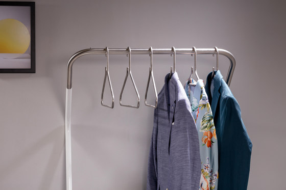 Lean On hanger | Kleiderbügel | Cascando