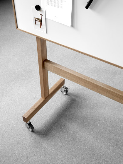 Wood mobile Whiteboard | Flipcharts / Tafeln | Lintex